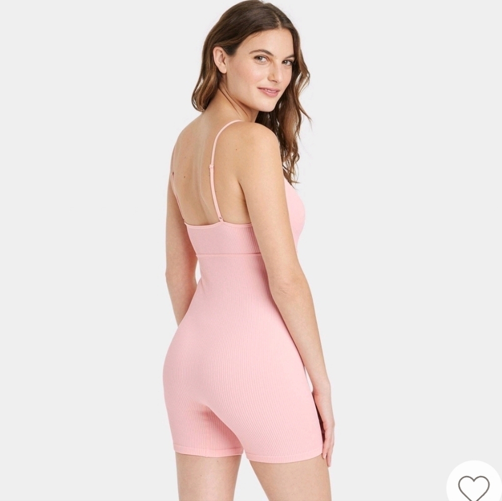 Colise Cut Out Ribbed Romper - Picture 3 of 6